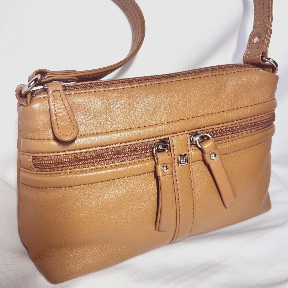 Stone Mountain-Small Camel/Tan Leather/Pink Inside Shoulder Purse-Storage-Zip